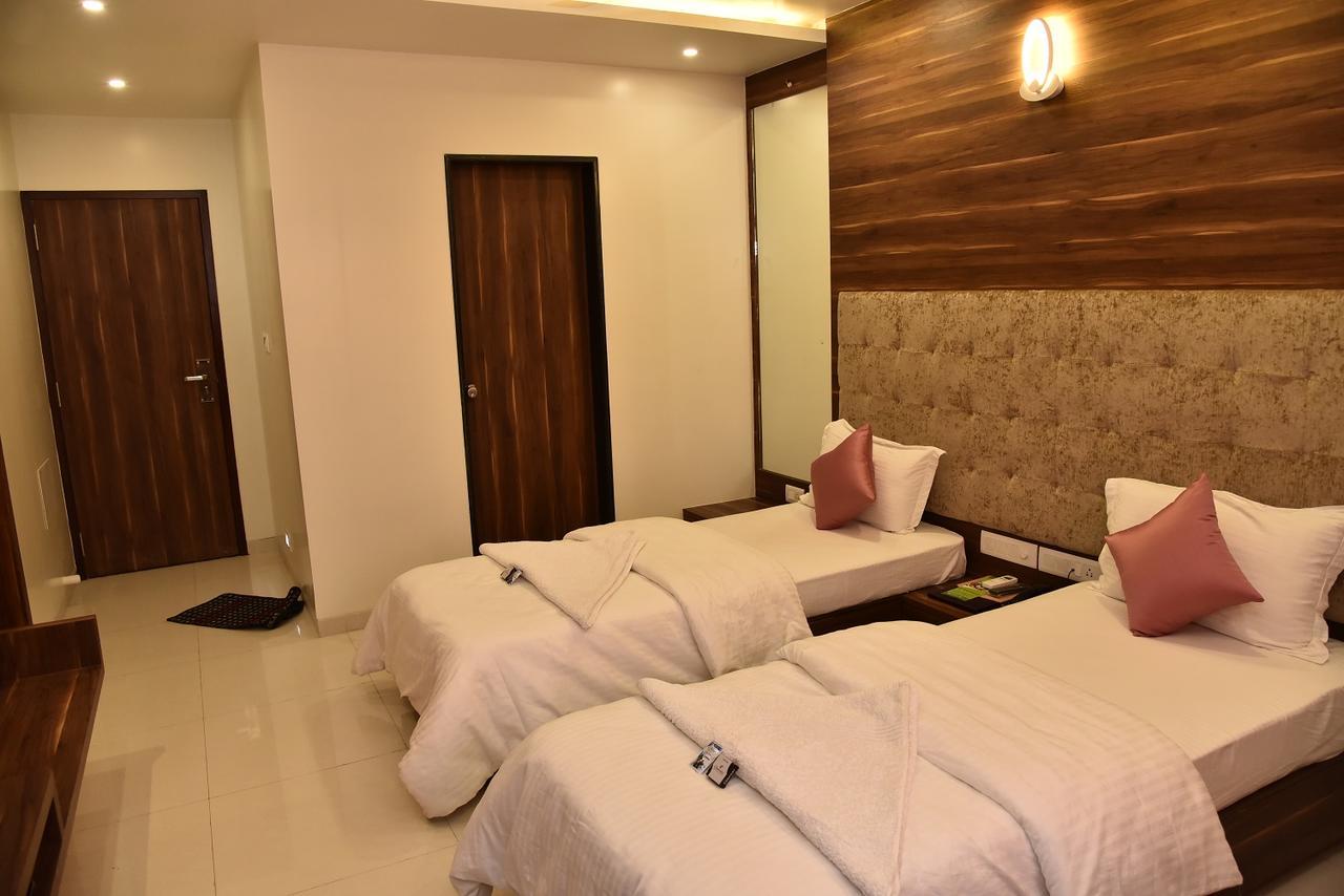 Jk Rooms 134 Hotel Comfort - Near Gidc Bharuch Exterior foto